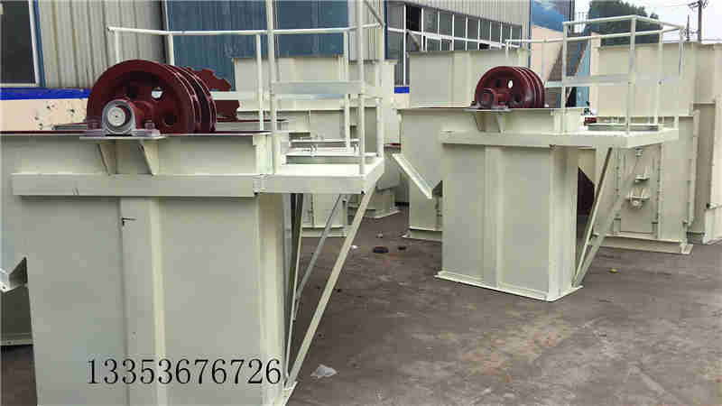 環(huán)鏈斗式提升機(jī)安裝說(shuō)明書及安裝圖紙