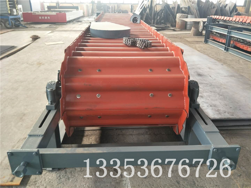 鱗板輸送機生產照片