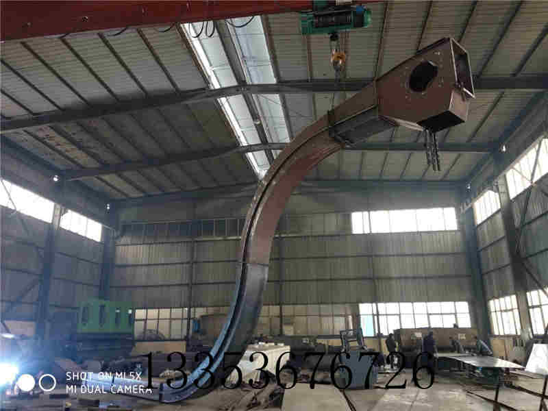 污水處理輸送機(jī)-烘干污泥刮板機(jī)廠(chǎng)家定做形式多樣