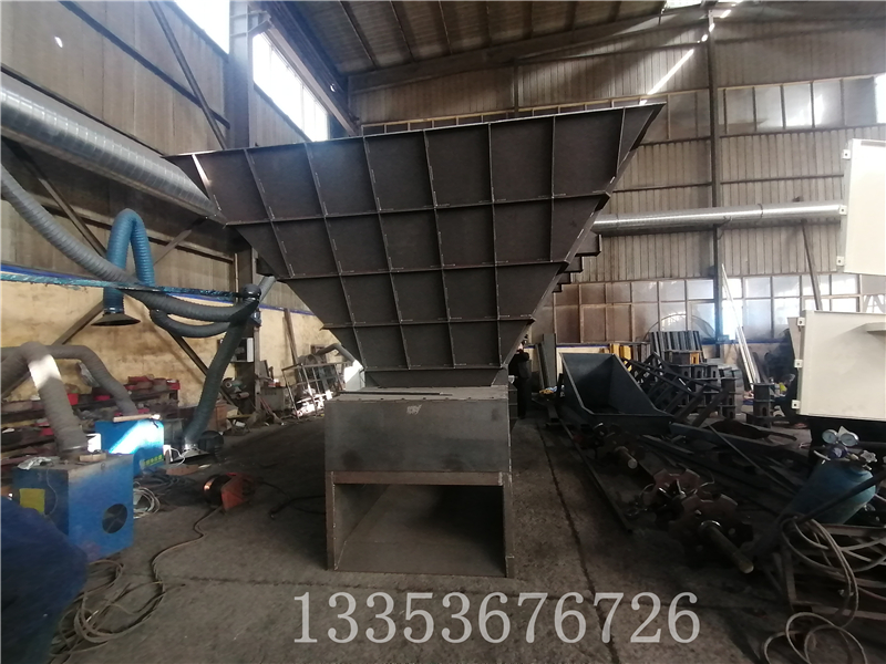 料倉(cāng)式一體板式喂料機(jī)