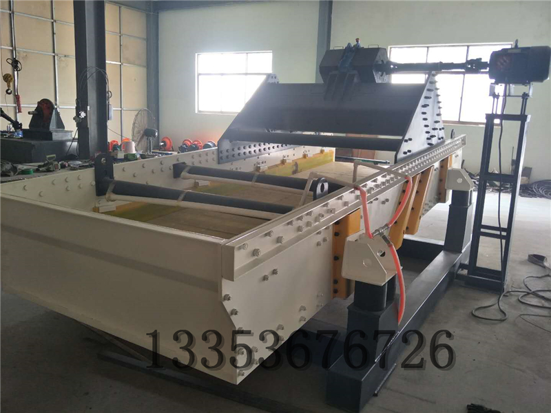 尾礦干排選用高頻振動篩與普通脫水篩有什么區別？